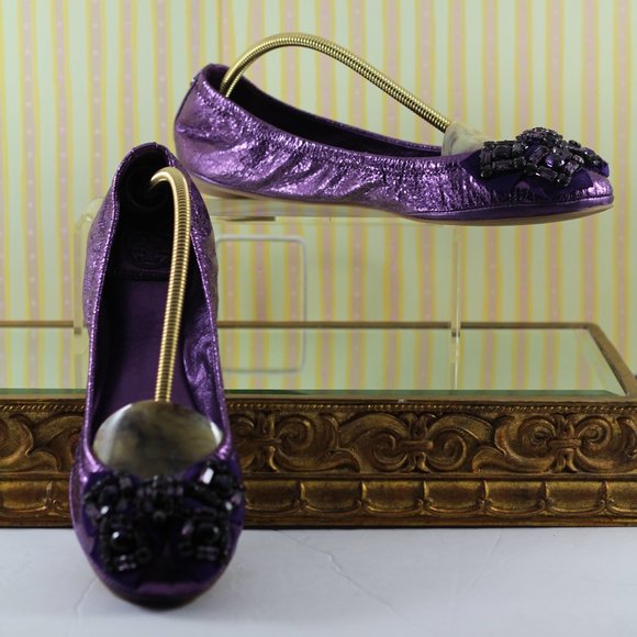 Tory Burch Azalea Flats in Metallic Purple Leather - Picture 5 of 12